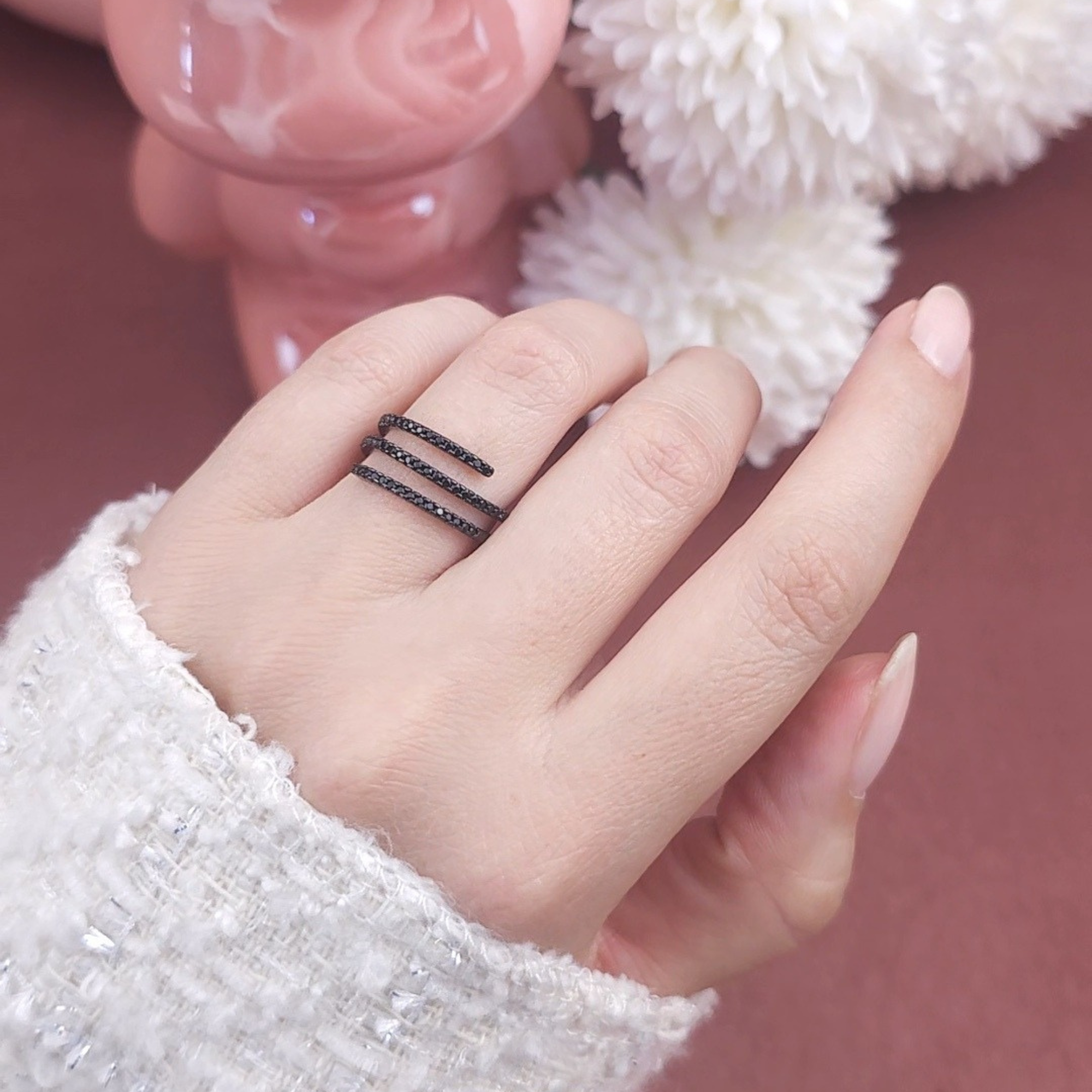 Aura, Nubia, Nerida, Adaira, Elea & Althea Black