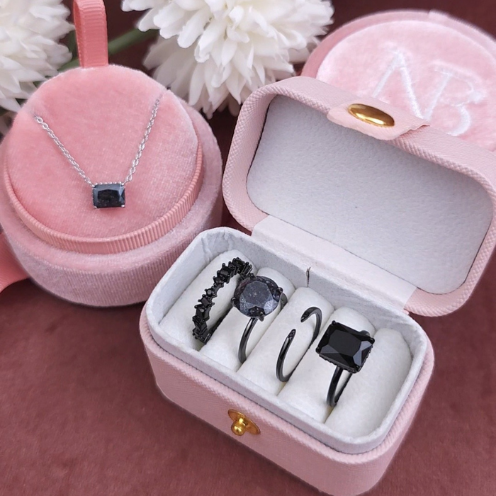 Beltaine, Daira, Syla, Amalia & Ania PL-NE