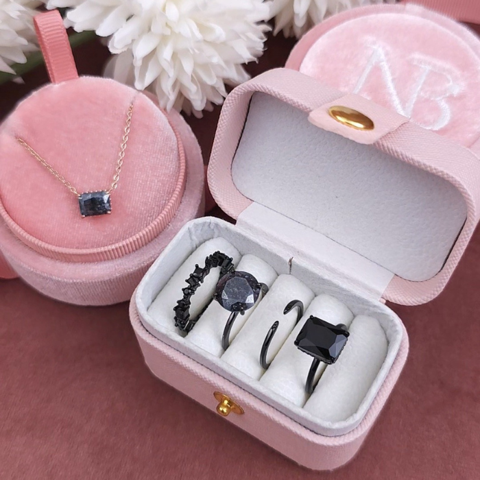 Beltaine, Daira, Syla, Amalia & Ania RG-NE