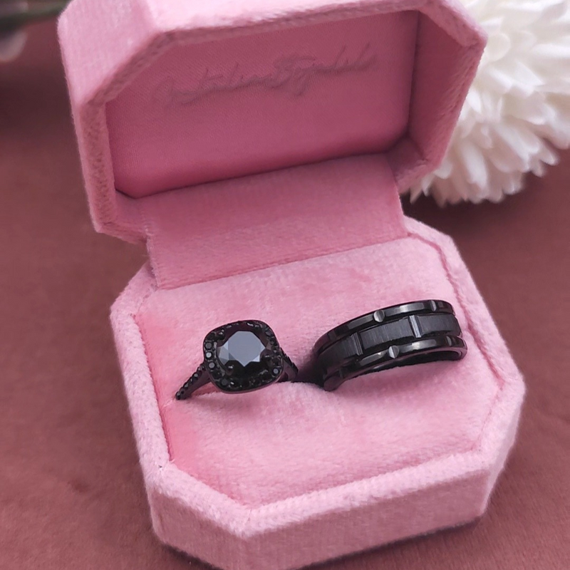 Black Swan II & Pater Black