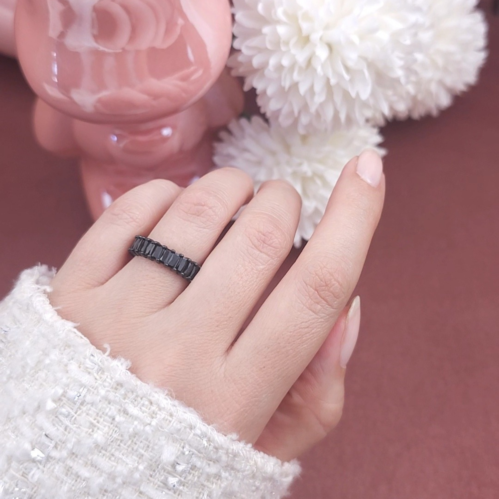 Aura, Nubia, Nerida, Adaira, Elea & Althea Black